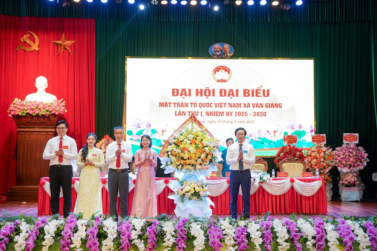Uỷ ban MTTQ xã Văn Giang tổ chức thành công Đại hội đại biểu MTTQ Việt Nam xã lần thứ I, nhiệm kỳ 2025 – 2030