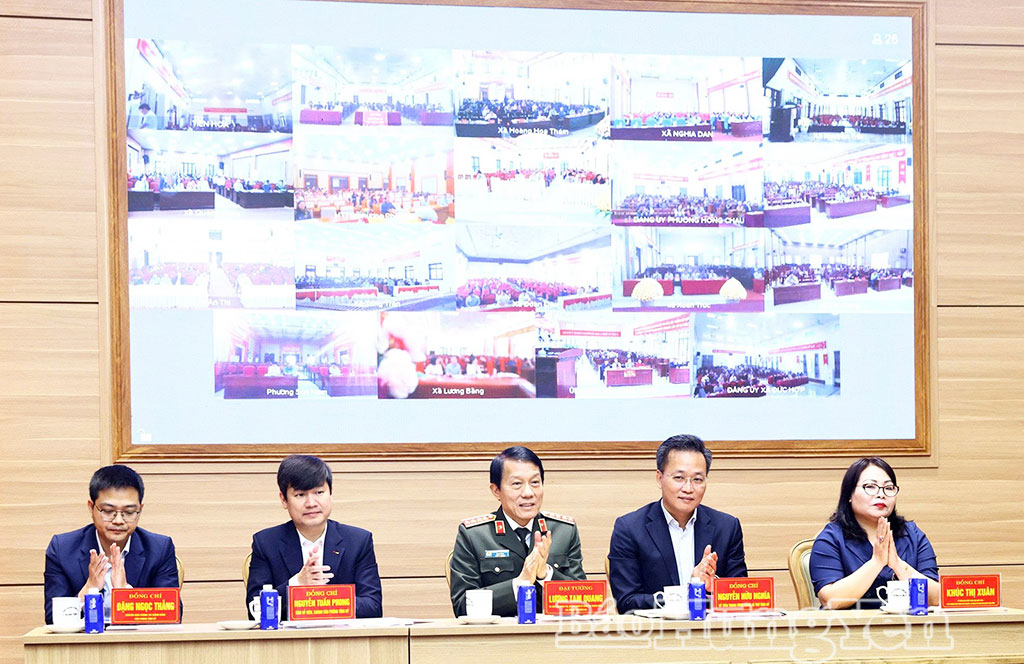 Hội nghị tiếp xúc giữa cử tri với người ứng cử đại biểu Quốc hội khóa XVI, đơn vị bầu cử số 3